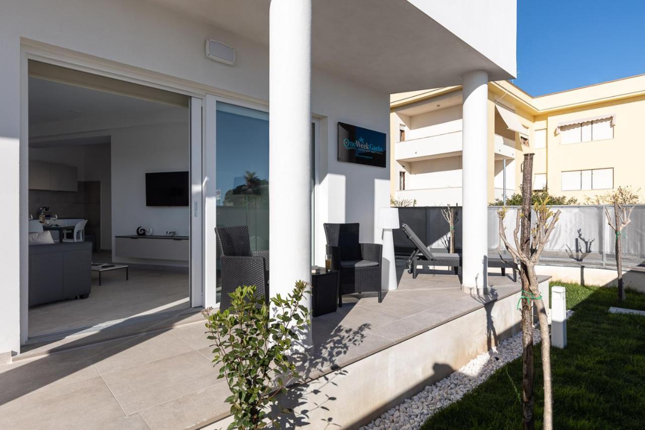 Oneweek Gaeta Suites And Apartments Exteriör bild