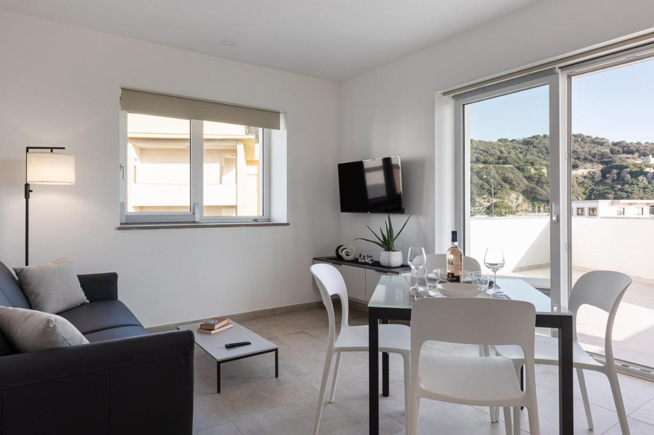 Oneweek Gaeta Suites And Apartments Exteriör bild